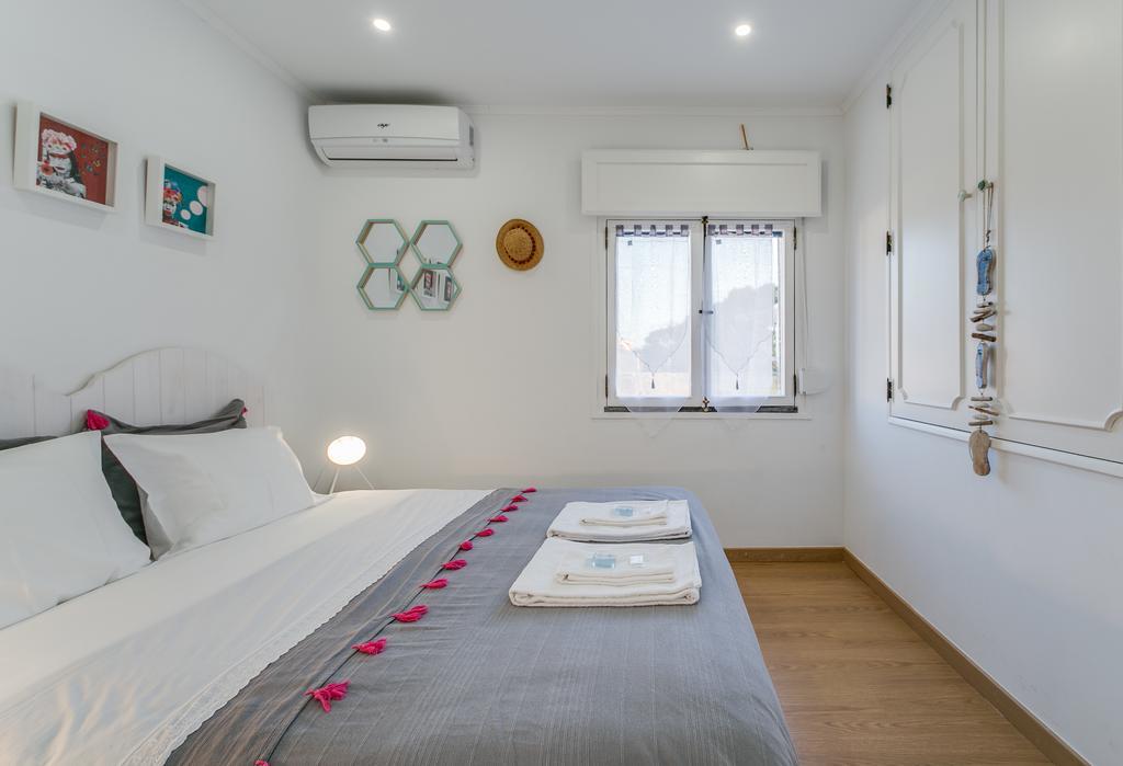 Beach House Apartment กาชไกช์ ภายนอก รูปภาพ